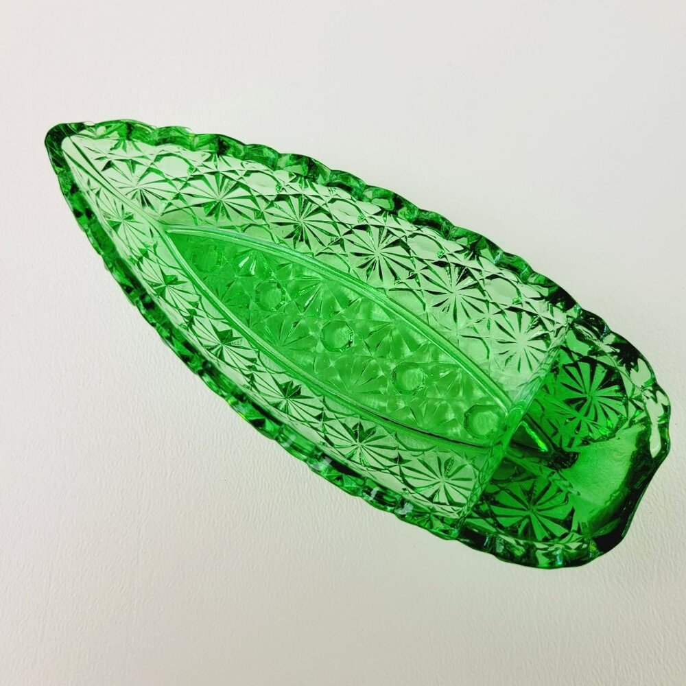 Vintage Green Glass Daisy & Button Boat Ashtray 1960s LG Wright MCM Bar Decor